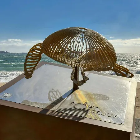 Santa Monica-2 By Interhome